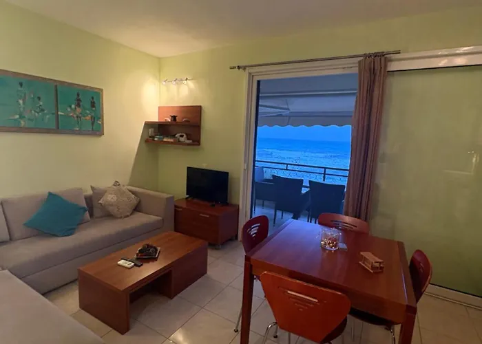 아파트 Menigos 21 *