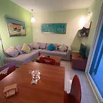Menigos 21 * גליפאדה
