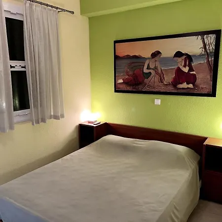 Menigos 21 דירה גליפאדה